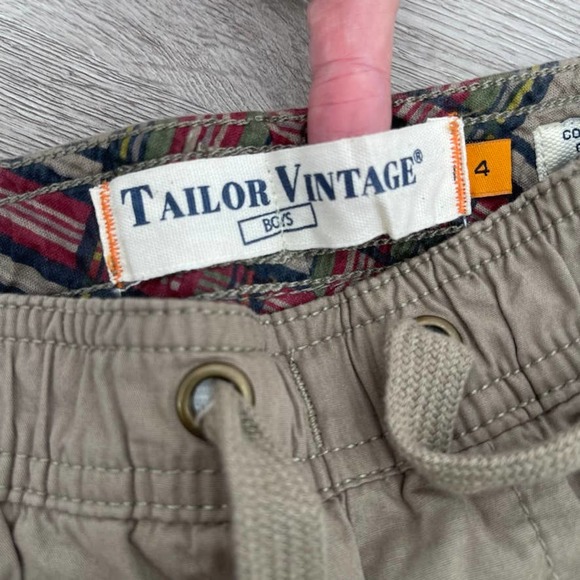 NWT - Tailor Vintage -Stretch Poplin Pull-on Cargo Khaki Shorts - Boys Size 4 - Picture 2 of 11